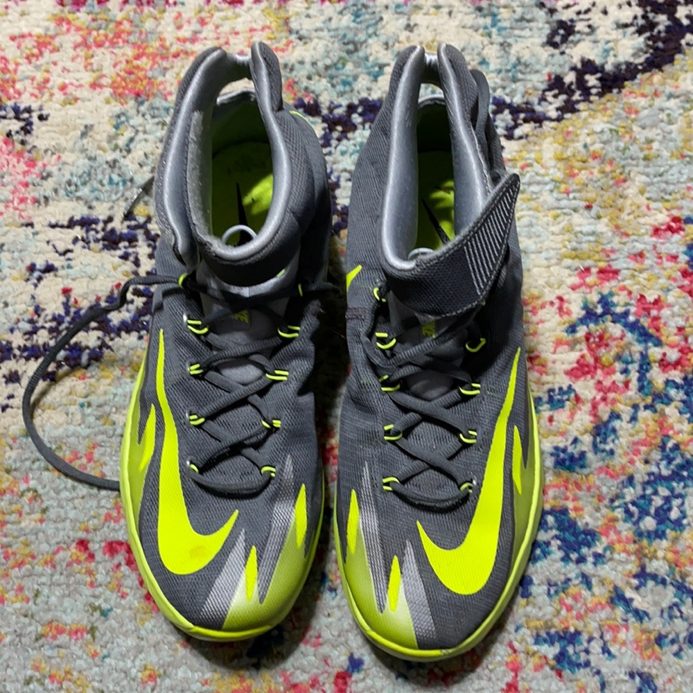 Men’s shoes